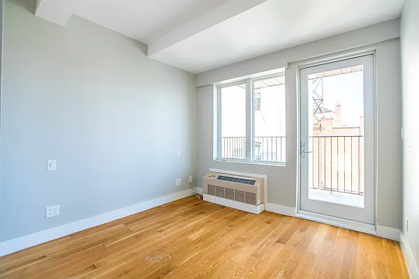 Rented by Commercial Capital Resources INC | media 40