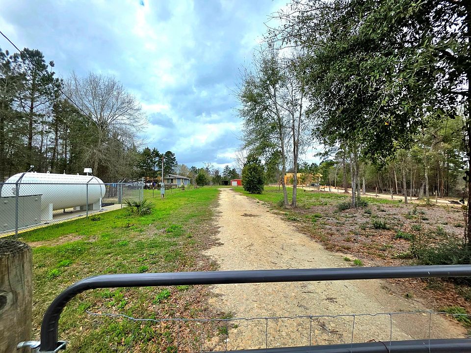 1st image of 416 County Road 3773