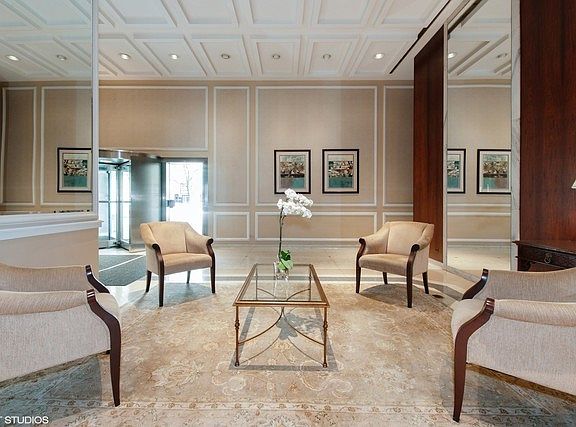 2nd image of 777 N Michigan Ave APT 2604