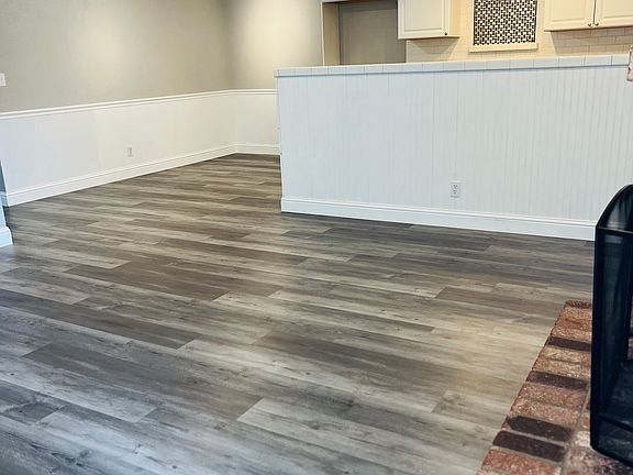 5th image of 6089 Thornwood Dr