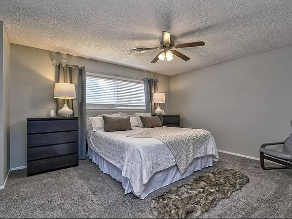 3rd image of 1689 Jeffrey Dr
