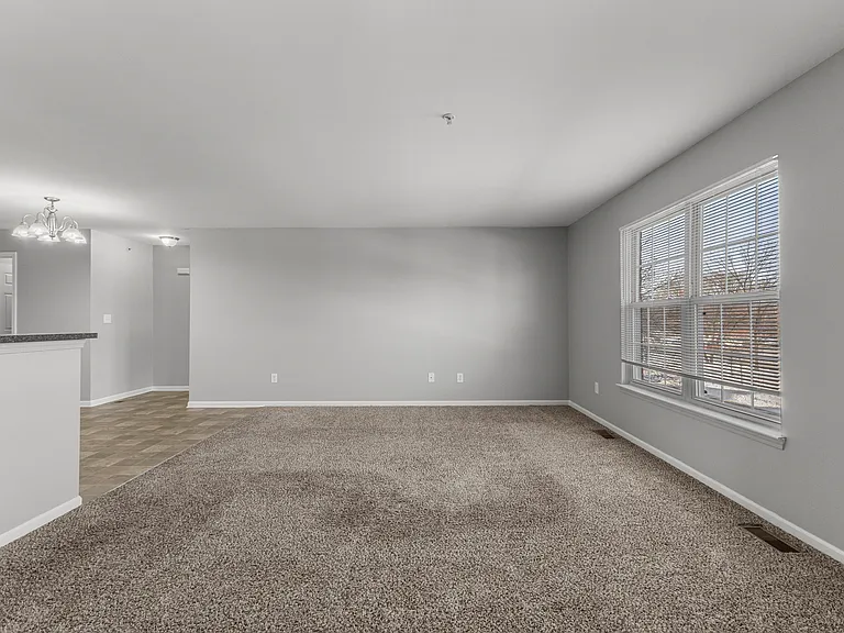 13165 Turnberry Ct — Photo 13