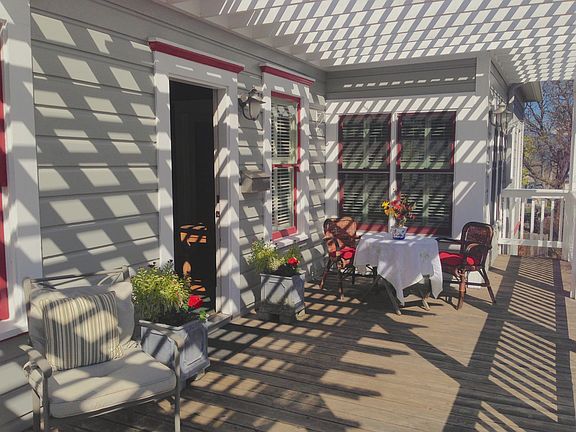 Perfect Summer Seating