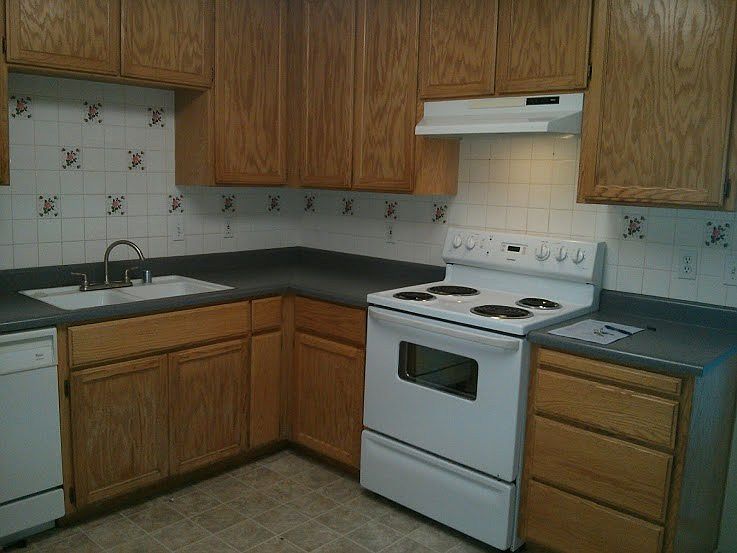 1st image of 3824 El Camino Ave
