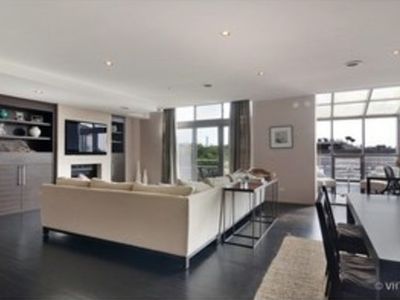 2525 N Sheffield Ave APT 1G, Chicago, IL, 60614
