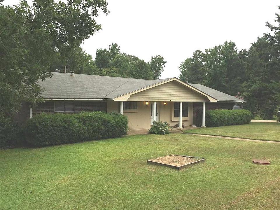 1st image of 4203 Idalou Dr
