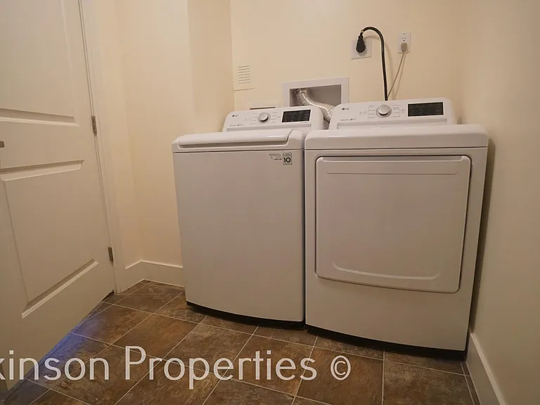 3301 Arapahoe Ave #325 — Photo 17