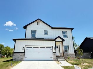 1631 Westport Dr, Davenport, IA 52804