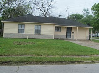 5602 Ridgeway Dr, Houston, TX 77033