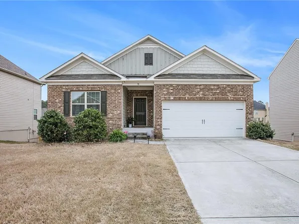 72 Dalgety Xing, Dallas, GA 30132