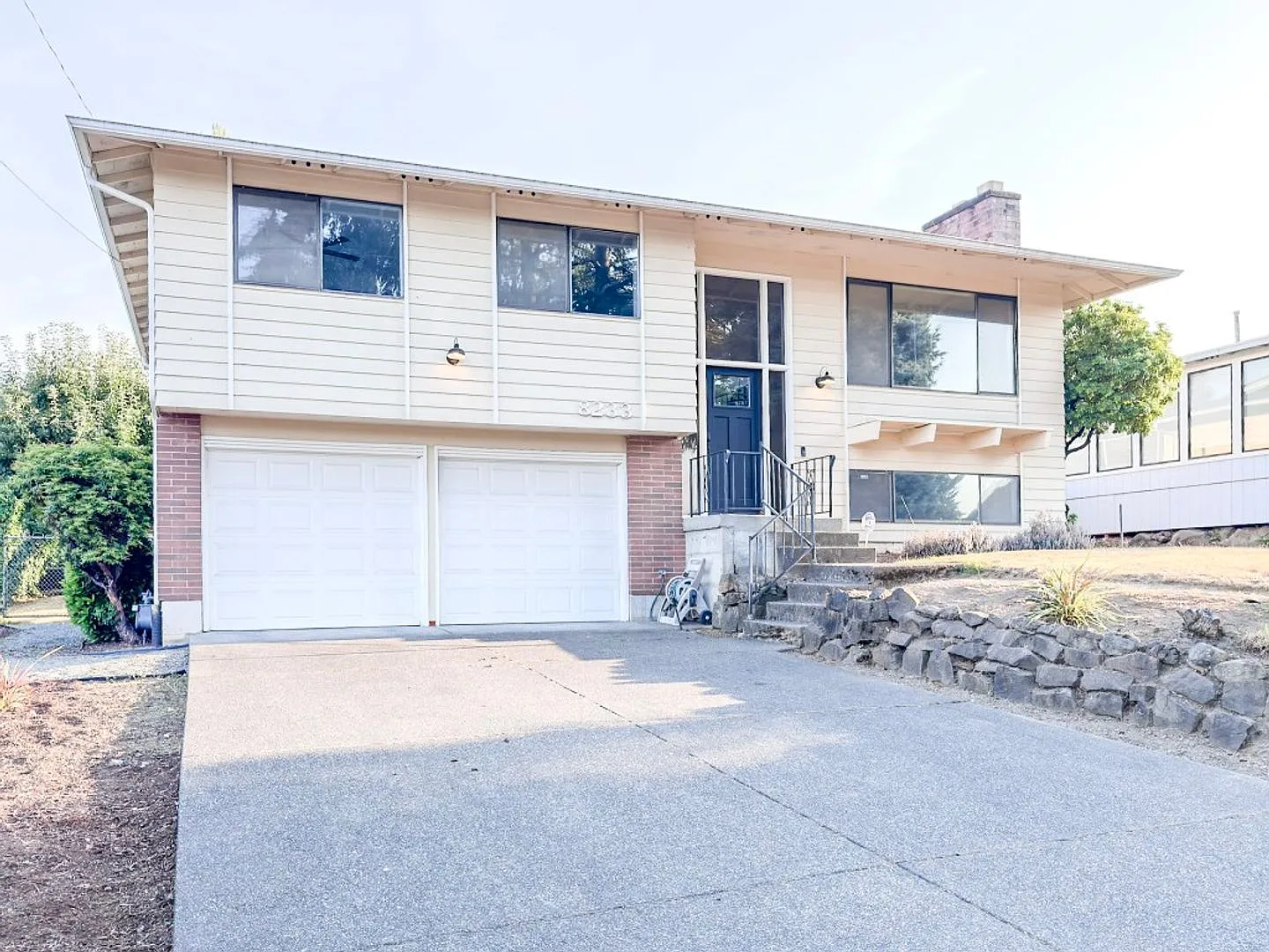 3Bd/2.5Ba Seattle Home — Photo 1