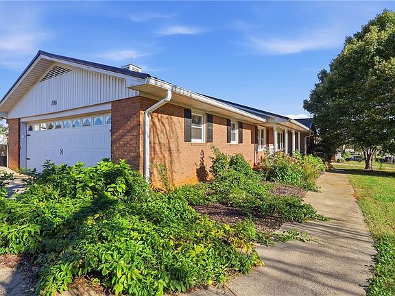 2nd image of 186 Tyro Heights Rd