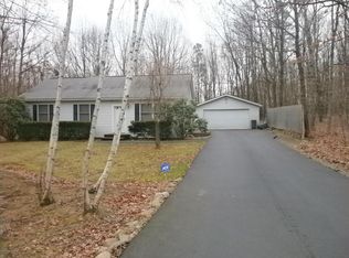 1476 Brian Ln, Effort, PA 18330