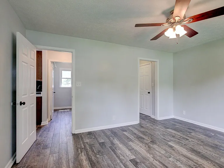 180 Kings Deer Dr — Photo 30