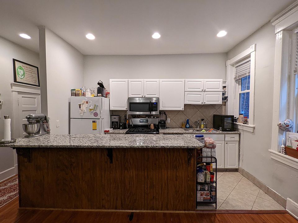 1st image of 2606 Hanover Ave
