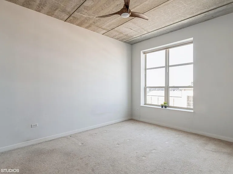 647 Metropolitan Way #509L — Photo 8