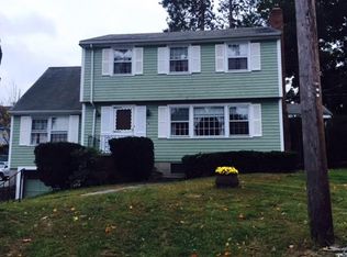4 Edith St, Hyde Park, MA 02136