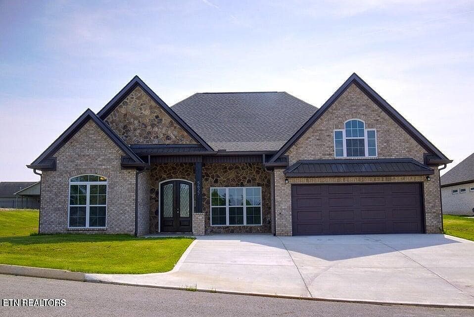1st image of 5627 Belle Maison Ln