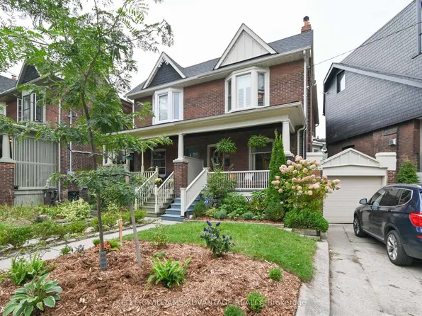 118 Rainsford Rd, Toronto, ON M4L 3N9