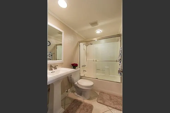 418 E Rockaway Dr — Photo 10