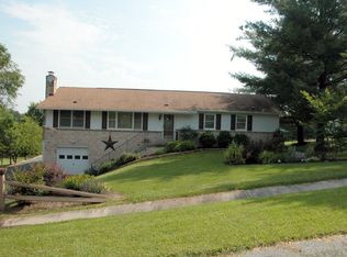 13204 Gerlach Ct, Mount Airy, MD 21771