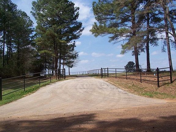 5th image of 1281 An County Road 336