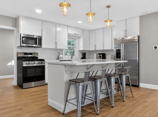 3947 Red Oak Dr, Doraville, GA 30340