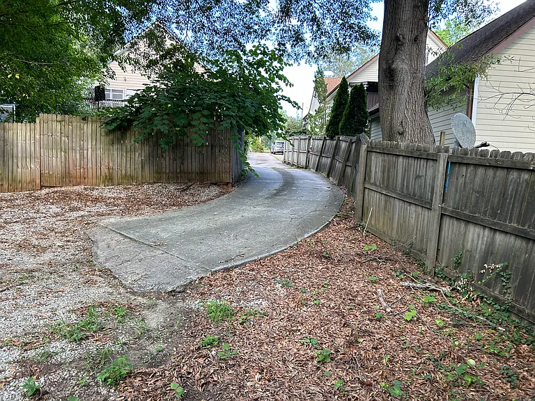 1505 Hosea L Williams Dr NE #UPSTAIRS — Photo 11