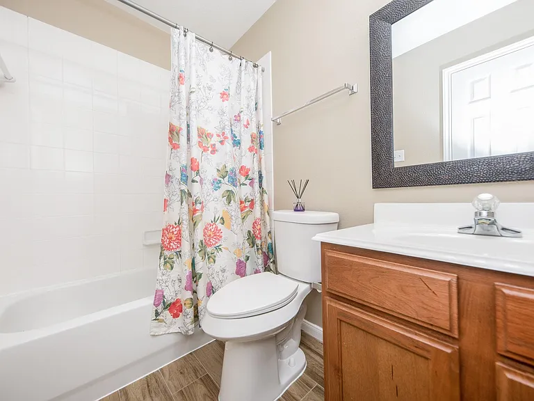 19247 Dillsbury Ct — Photo 27