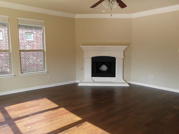 3rd image of 1509 Eastbrook Dr