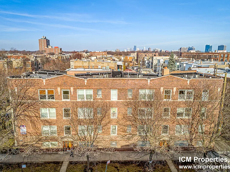 1222 W Waveland Ave #1 — Photo 6