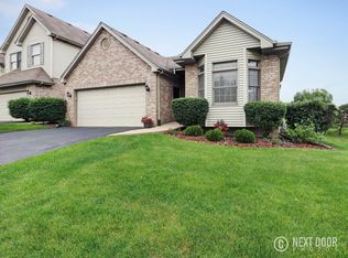 8730 Crystal Creek Dr, Orland Park, IL 60462
