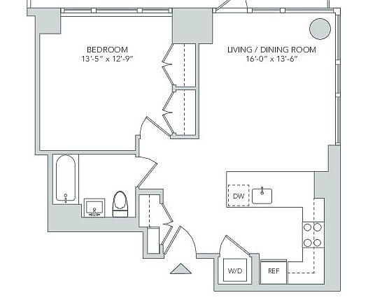2nd image of 42 W 33rd St #8E1