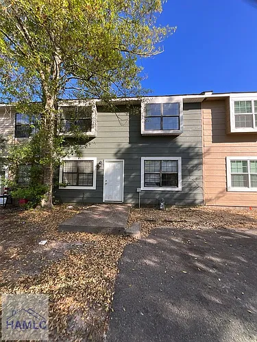 814 Lesa St Photo 1