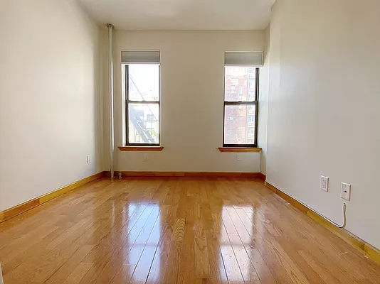 Rented by Union Square Property Management | media 8