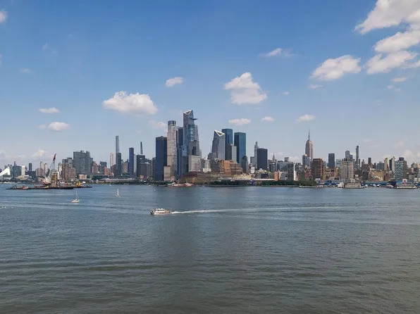 1100 Maxwell Lane image 24 of 31