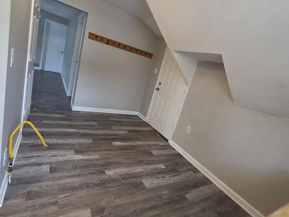 Plenty of room for a table in the kitchen.
