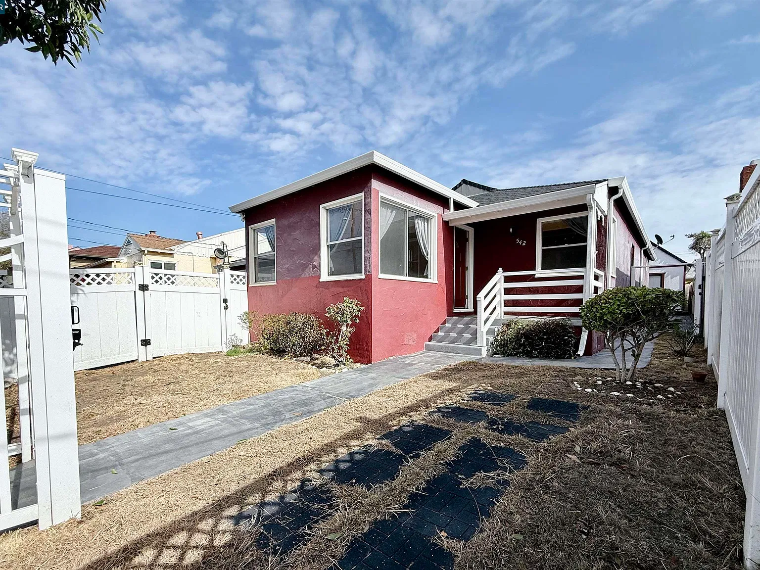 3 bed, 1553 sqft, $3,650 — Photo 4