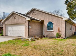 329 Ouida Rd, Irving, TX 75061