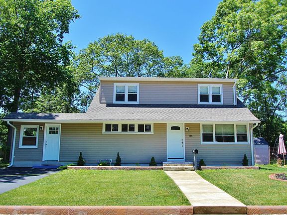 2nd image of 128 Truman Dr