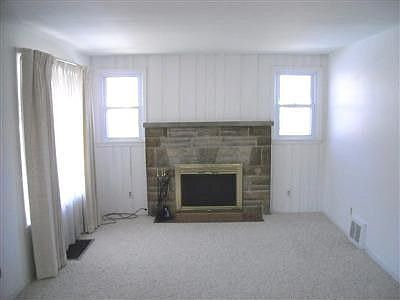 4th image of 165 27th St NW
