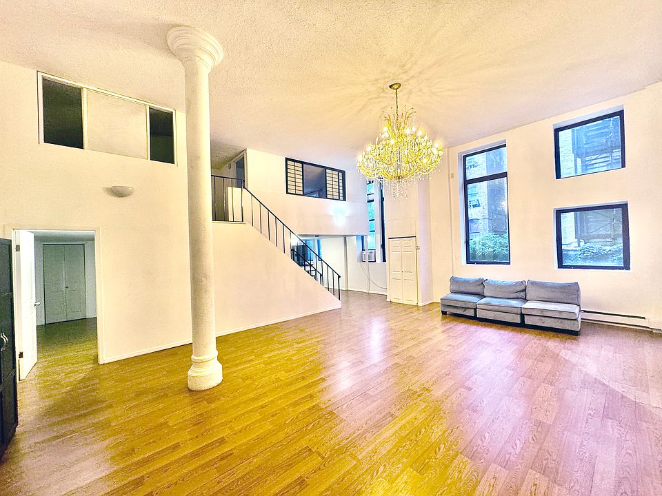 1st image of 309 E 108th St #1