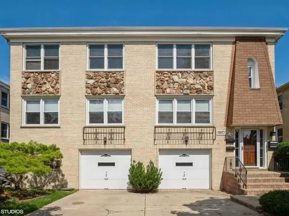 2031 Parkside Dr APT 1, Park Ridge, IL 60068