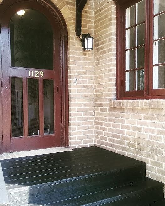 1st image of 1129 N Main St #1