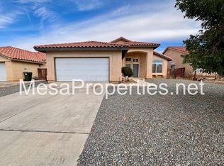 15159 Zircon Dr, Victorville, CA 92394