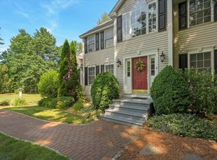 4 Ellsworth Ln, Pelham, NH 03076