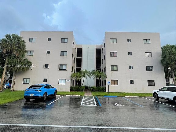 2nd image of 8400 SW 133rd Avenue Rd APT 424