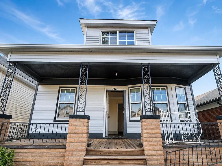 3881 Caely Ave #1 — Photo 4