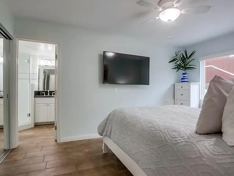 817 Ostend Ct — Photo 16