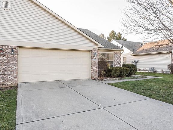 3rd image of 1204 Brittany Cir
